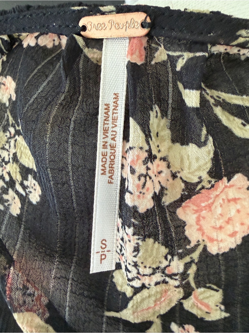 Free People "Final Rose" Ruched Floral Crop Blouse - Picture 6 of 7